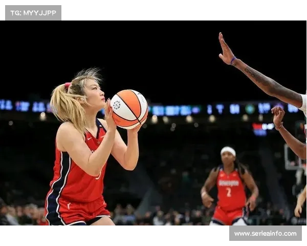 中国球员李梦结束新秀赛季，神秘人季后赛遭自由人淘汰