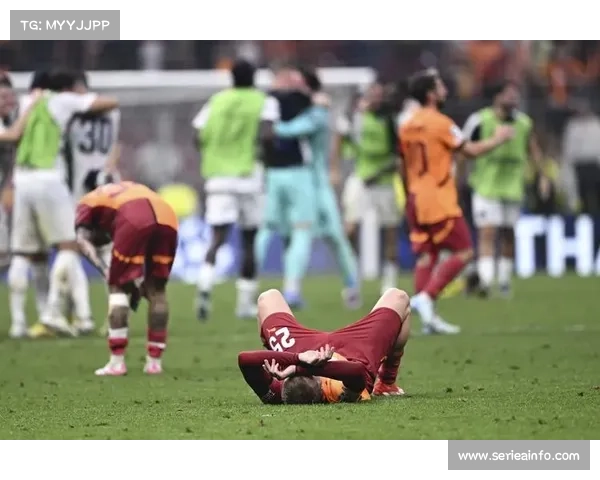 加拉塔萨雷主场氛围营造,土超豪门热身赛演练针对性战术